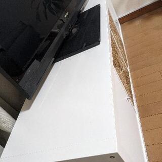 IKEA KALLAX 扉2枚 収納ボックス2個付【東京中央区引取 8/3迄】の画像