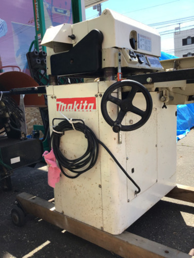 【中古】MAKITA  電動カンナ　2033C