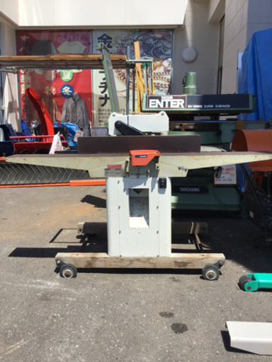 【中古】MAKITA  電動カンナ　2033C