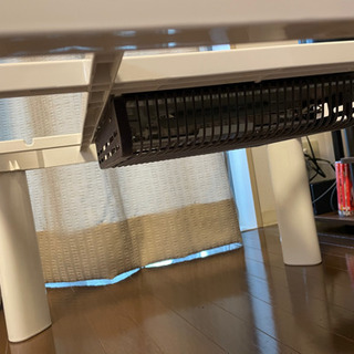 コタツテーブルの画像