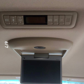 トヨタ　アルファード　8人乗り　再々値下げ断行の画像