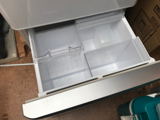 SHARPプラズマクラスター両開き冷蔵庫