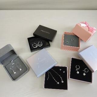 010♠未使用品ピアス５点セットの画像