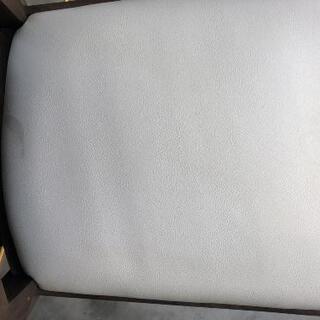 【決まりました】ダイニングセット　大塚家具　椅子三脚、ベンチシート　省スペース　ラウンドダイニング　401シリーズ