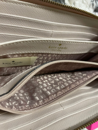 【交渉中】Kate spade【かなり美品】❣️長財布、箱付き❣️配送可