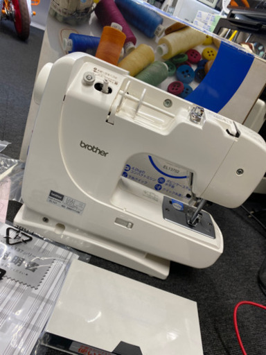 取引決定　0716008 brother コンパクトミシン 美品 BS-40 compact sewing EL13702