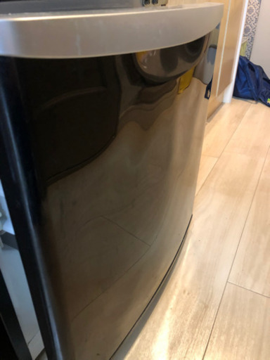【取引中】再値下げ！冷蔵庫　135L　一人暮らし用　黒　