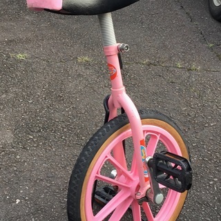 可愛い💕ピンクの一輪車、16インチ・スタンド付き 