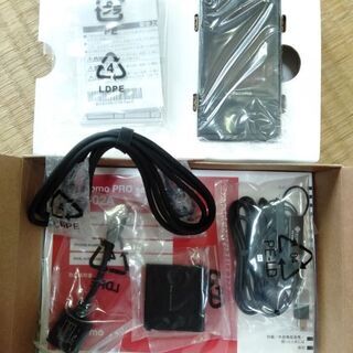 手のひらサイズのドコモ携帯　HT-02Aの画像