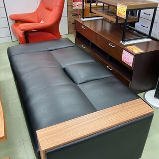 【リサイクルショップ　ピカソ　小松原】Natura/sofa&Bed　ナトゥーラ　ブラックレザー調　天然木　ウレタンフォームの画像