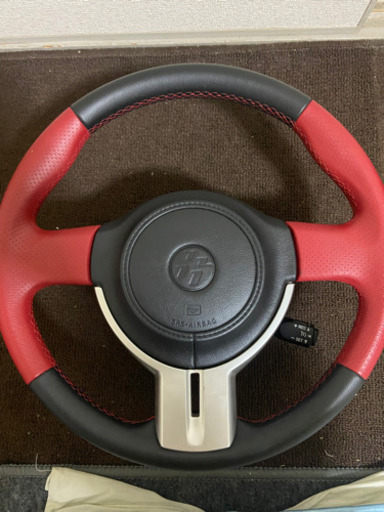 トヨタ86 zn6 86 2015年式（MT）純正ステアリング