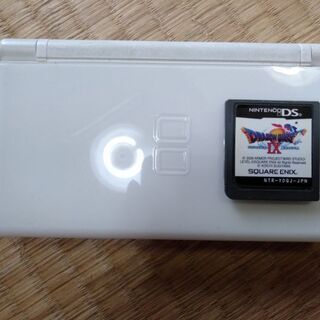 ニンテンドーDS　ドラゴンクエストＩＸソフト付き