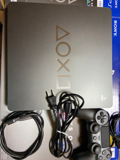 【中古】プレイステーション４ PlayStation 4 Days of play Limited Fdition　CUH-2200B 1TB　コントローラー付属