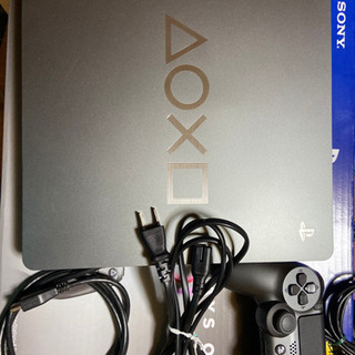 【中古】プレイステーション４ PlayStation 4 Days of play Limited Fdition　CUH-2200B 1TB　コントローラー付属