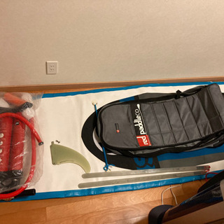 【中古 サップ ボード】 現金にて現地引渡可　RED paddle.co インフレータブル SUP ボード　12.6の画像