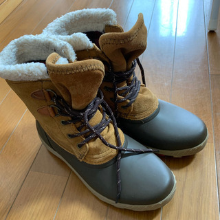 冬用ブーツ　COUGAR