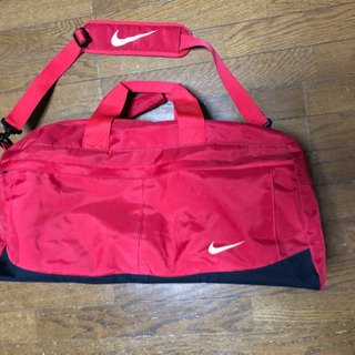 NIKE旅行用バッグ