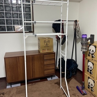 3段ランドリーラックの画像