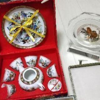 中華茶器セット&竹報平安猿ガラス置物値下げしました。7000→2500