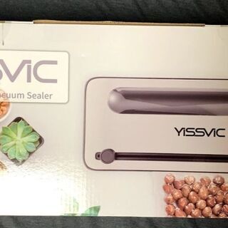 新品　未使用　そのほかも色々激安にて、出品してます！！YISSVIC 真空パック器 乾湿対応 シール機能と三つの真空モード 外部真空機能 ロールカッター内蔵 家庭用 真空パック袋 外部真空専用ホース 日本語説明書付きの画像