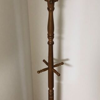 ハンガーポール（天然木）　差し上げますの画像