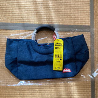 カバン型保冷バッグの画像