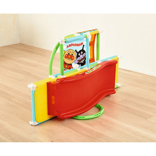 【取引中】アンパンマン折りたたみジャングルパークの画像