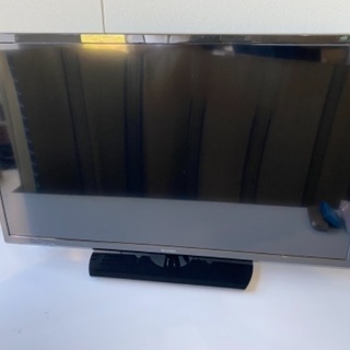 【お客様交渉中】SHARP 32インチ液晶テレビ【中古】