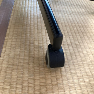 オフィスチェアメッシュ黒の画像