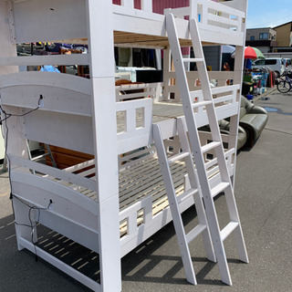 ベッド　3段ベッド　中古　現状品　寮やイベントに。