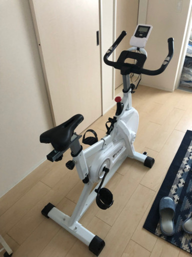 ほぼ新品エアロバイク