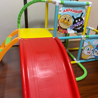 【取引中】アンパンマン折りたたみジャングルパークの画像