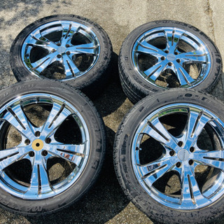 20インチのタイヤとホイールセットです！【値下げ！！】