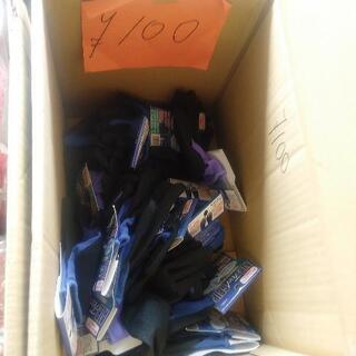 手袋色々　一個100円😺🎶