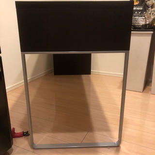 IKEAの長机の画像