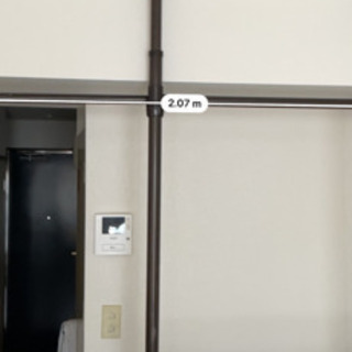 【お譲りします】ニトリ　ハンガーラック　突っ張り棒型の画像