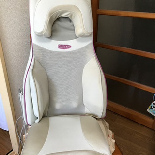 どこでもマッサージャー　もみっくすキングneo