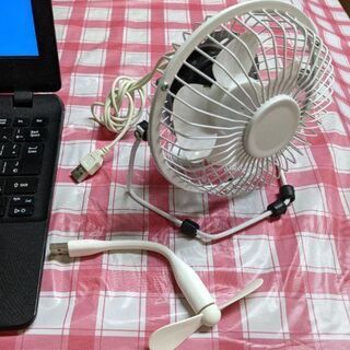 【★今月末閉店★】パソコンに接続するだけ！小型扇風機【USB】