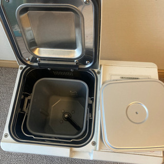 (受渡確定)SHARP製ホームベーカリー　引き取り限定の画像