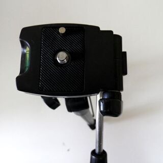 NASHICA/ナシカ 3ウェイ水準器付ヘッド EV4段 三脚3ウェイ水準器付ヘッド EV4段 三脚 札幌市 西岡店の画像