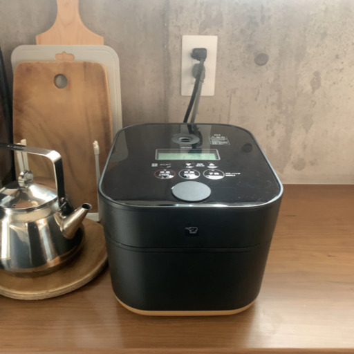 象印 炊飯器 5.5合 IH式 黒まる厚釜 ブラック STAN. NW-SA10-BA
