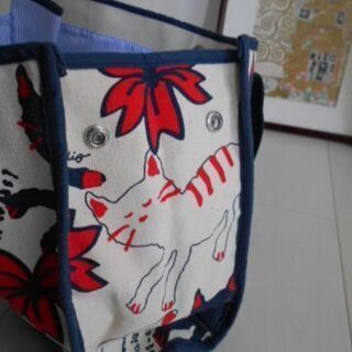 大幅値下げ★猫柄 フールトゥタイプハンドバッグ(ショルダー)★未使用★シマ猫 黒猫の画像