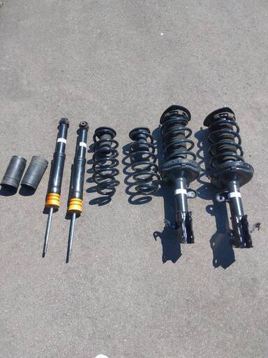 ホンダ　ステップワゴン　RP1　サスペンション　ショック　セット　純正　二駆