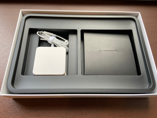 【決まりました】Mac book air (11-inch, Mid 2011)
