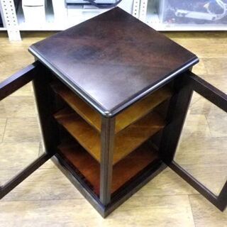 北海道民芸家具 コーナーキャビネット 飾り棚 コレクションケース 収納 家具 アンティーク レトロ 古民家 札幌 厚別店の画像