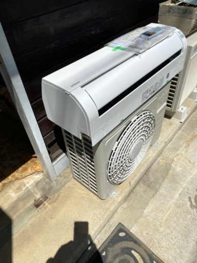 【工事込】日立　6畳用　エアコン　2017年製　RAS-DBK22G(W)