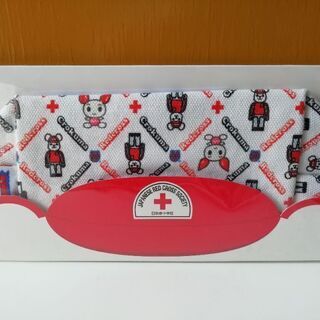 【未開封】ペンケース/ポーチ けんけつちゃん×くろくまの画像