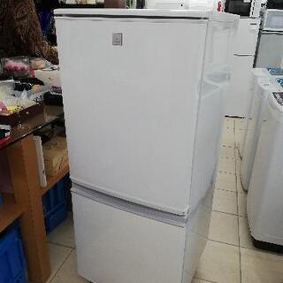 SHARP 冷凍冷蔵庫【SJ-14E5-KW】2018年製 SHARP 中古/美品/LA-SJ14E5KW/冷蔵庫/2018年モデル/137L/SHARP