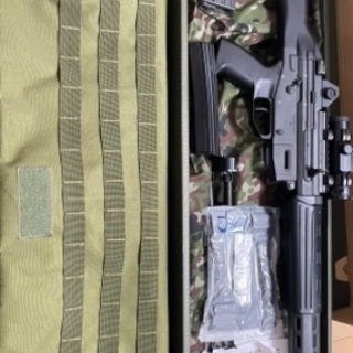 89式小銃+ドットサイト、持ち運び用の鞄など
