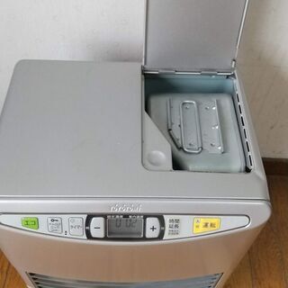 石油ファンヒーター トヨトミ LC-32CFの画像
